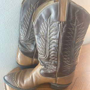 Tony Lama Brown boots